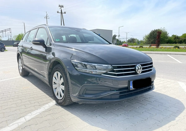 Volkswagen Passat cena 88499 przebieg: 77500, rok produkcji 2020 z Warszawa małe 191